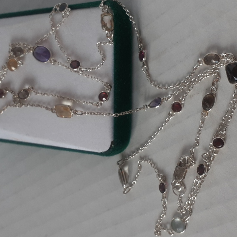 VtgSterling Silver MultiGemstone Necklace Amethyst,Garnet,Citrine & Quartz w/box